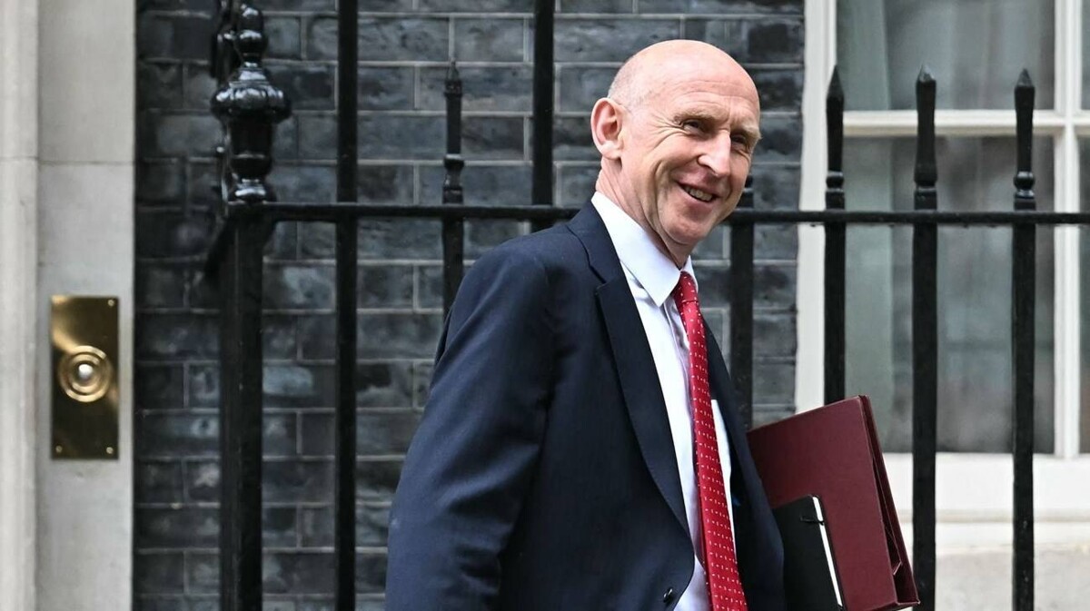 英国国防部长拒绝支持对伊朗的袭击