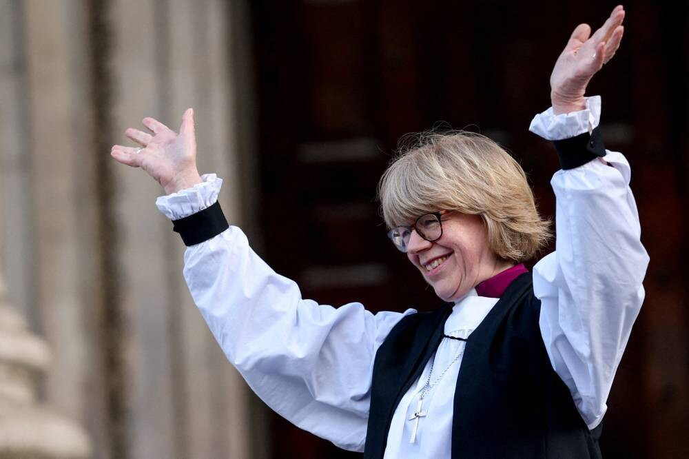Sarah Mullally Appointed as First Female Archbishop of Canterbury