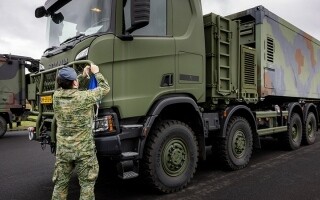 Britain and Germany: Balancing Europe's Defense Strategy