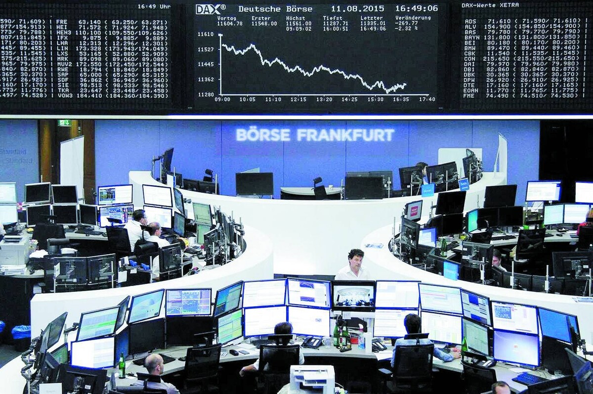 European Shares Rise as Energy Giants Gain