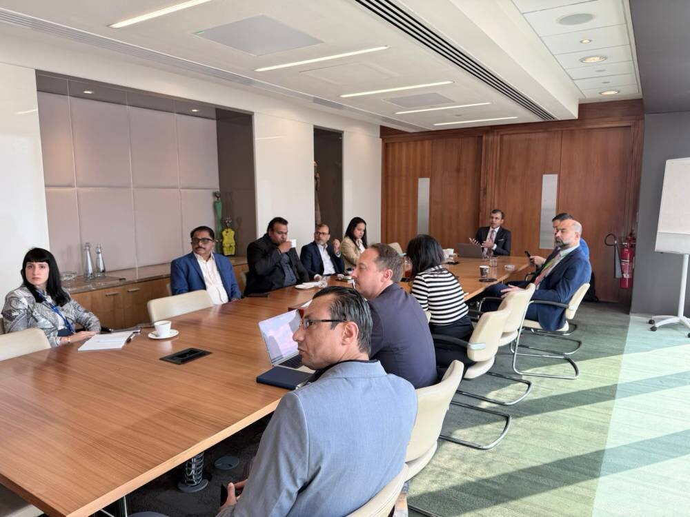 Standard Chartered CEO Comments on Investment Climate