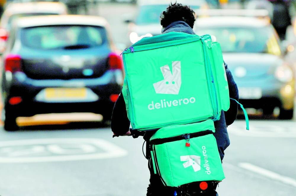 Deliveroo Expands Food Delivery Service