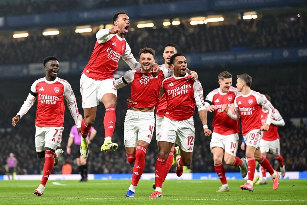 Arsenal Defeats Chelsea in First Leg of EFL Cup Semi-Finals