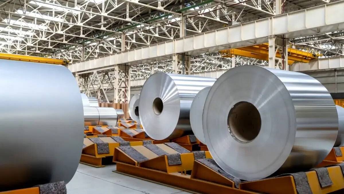 伦敦金属交易所铝价上涨2.9%