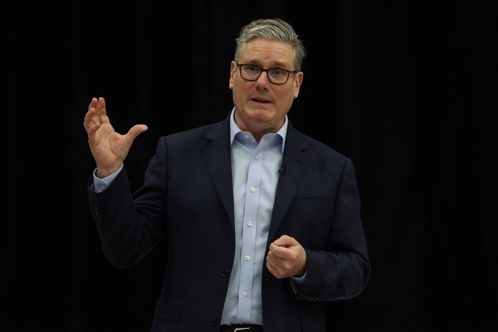 斯塔默承诺打击政治极端主义