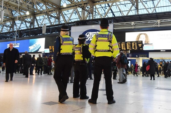 Two young Britons cause one of the country's most serious attacks on a train to London