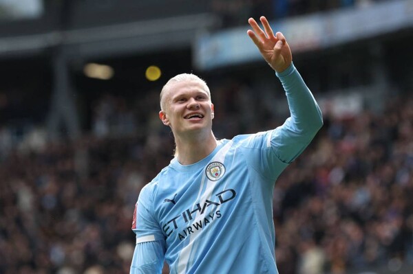 Manchester City Reaches FA Cup Semi-Finals