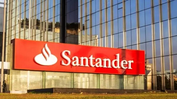 Планы Santander UK закрыть 95 отделений