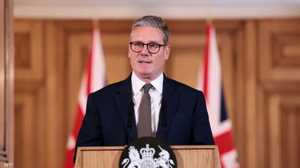 斯塔默将召开紧急会议讨论家庭援助