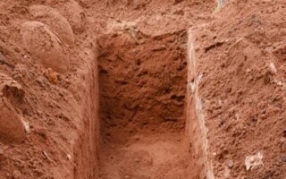 Вдова сталкивается с юридической борьбой за имущество миллионера