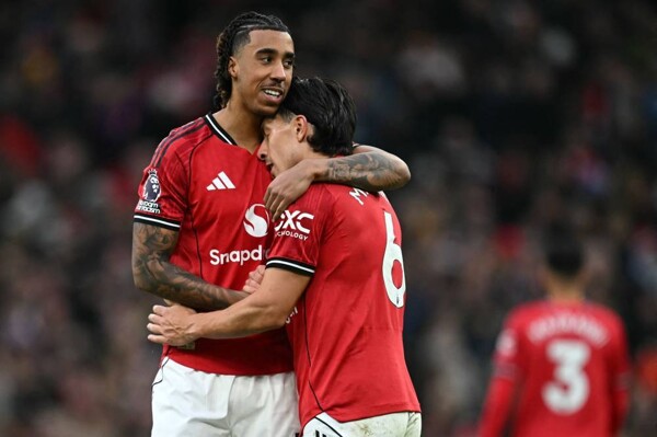 Chikoo's Stoppage-Time Goal Secures Victory for Manchester United