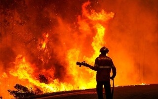 Великобритания не готова к росту числа пожаров и наводнений