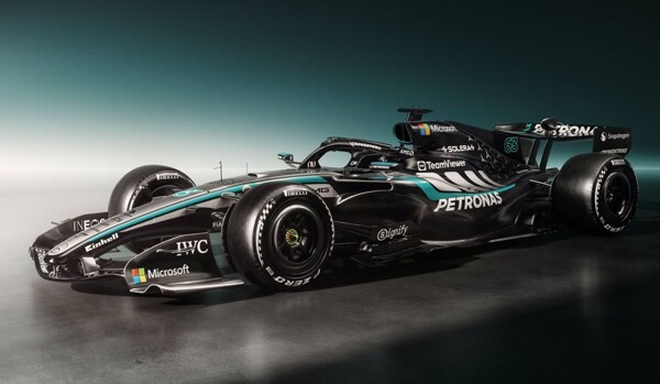 Mercedes Presents W17 Car for 2026 Season
