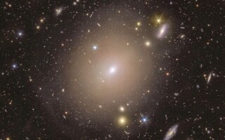 Astronomers Discover Planetary System Challenging Planet Formation Theories