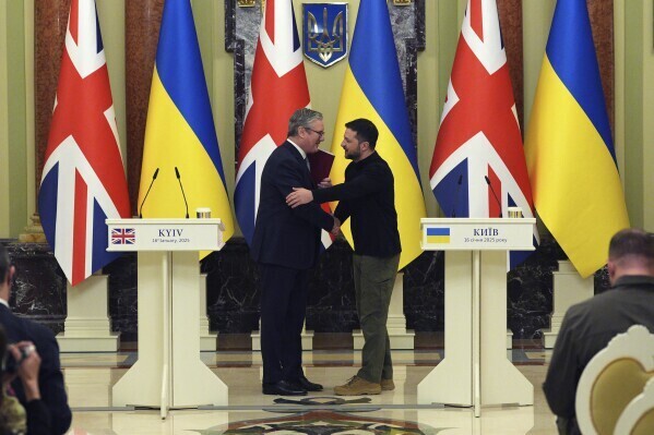 Премьер-министр Великобритании подчеркивает поддержку Украины